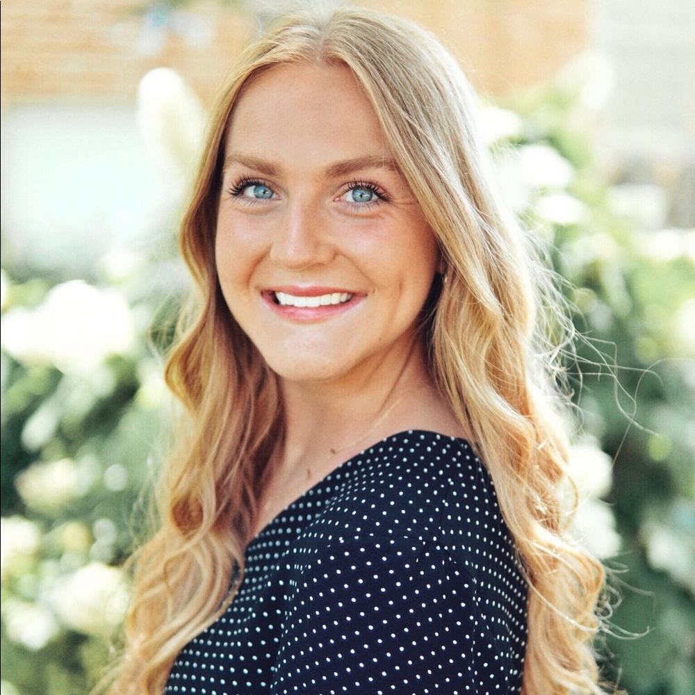 Meet your Posher, Bella